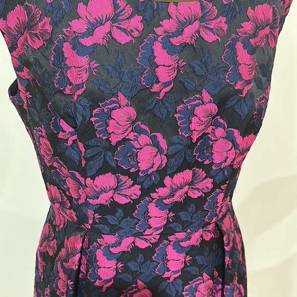 Review size 12 jacquard black, navy and fuchsia evening dress - Picture 3 of 10